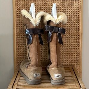 Ugg Genevieve Extra Tall Suede Shearling Boots Bow Back - Chesnut Tan / US W 6